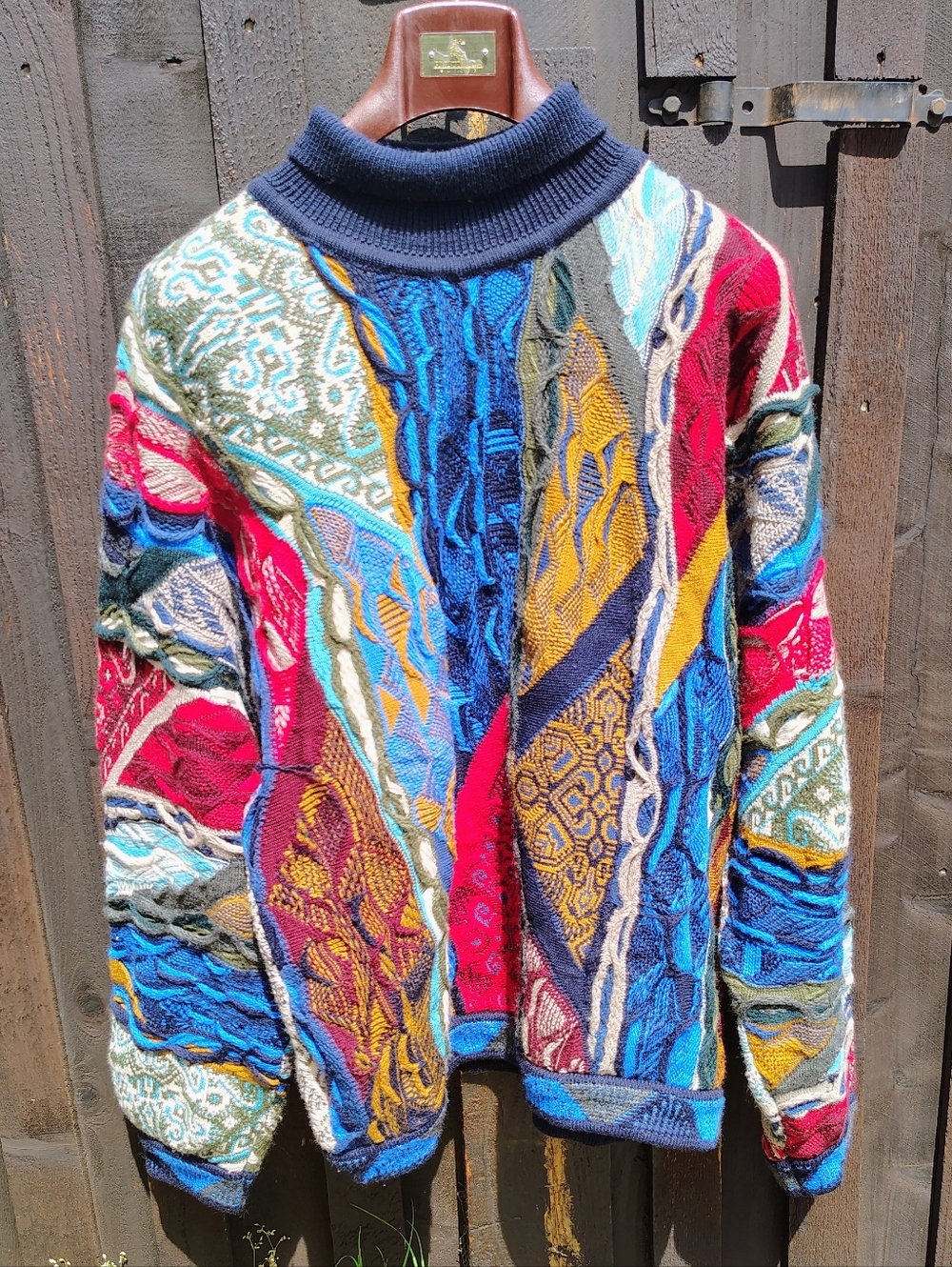 Men's COOGI Turtleneck
